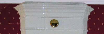 Couronne du po�le en fa�ence St�msrum